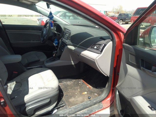 Photo 4 VIN: 5NPD74LF9HH166861 - HYUNDAI ELANTRA 