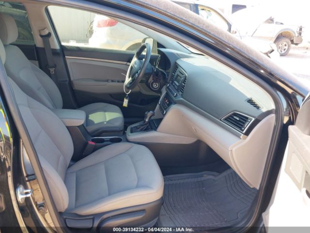 Photo 4 VIN: 5NPD74LF9HH175124 - HYUNDAI ELANTRA 