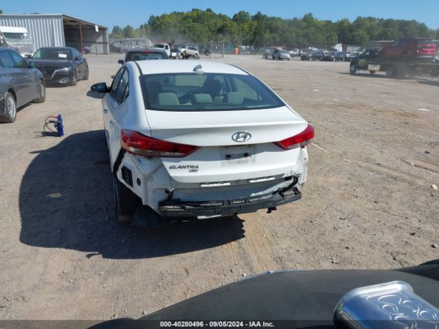 Photo 5 VIN: 5NPD74LF9HH179142 - HYUNDAI ELANTRA 