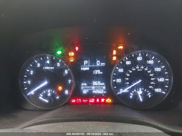 Photo 6 VIN: 5NPD74LF9HH184244 - HYUNDAI ELANTRA 