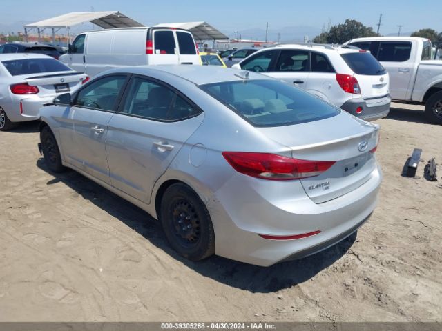 Photo 2 VIN: 5NPD74LF9HH196930 - HYUNDAI ELANTRA 