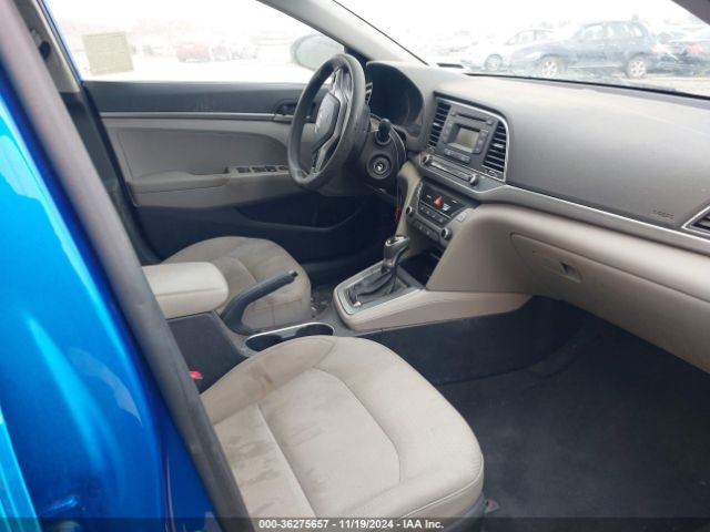 Photo 4 VIN: 5NPD74LF9HH204394 - HYUNDAI ELANTRA 