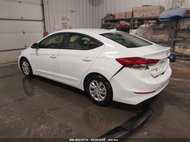 Photo 2 VIN: 5NPD74LF9HH208610 - HYUNDAI ELANTRA 