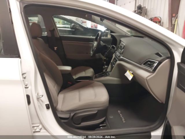 Photo 4 VIN: 5NPD74LF9HH208610 - HYUNDAI ELANTRA 