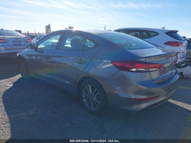 Photo 2 VIN: 5NPD74LF9JH329983 - HYUNDAI ELANTRA 