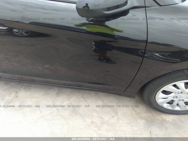 Photo 5 VIN: 5NPD74LF9JH341857 - HYUNDAI ELANTRA 