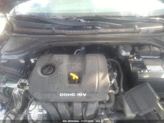 Photo 9 VIN: 5NPD74LF9JH373885 - HYUNDAI ELANTRA 