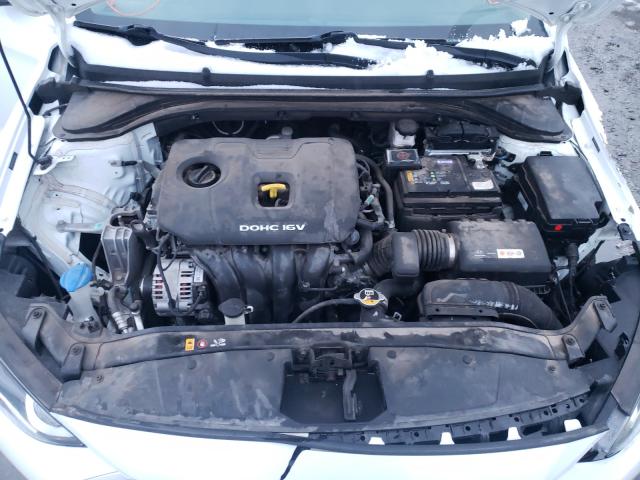 Photo 6 VIN: 5NPD74LF9JH379699 - HYUNDAI ELANTRA 