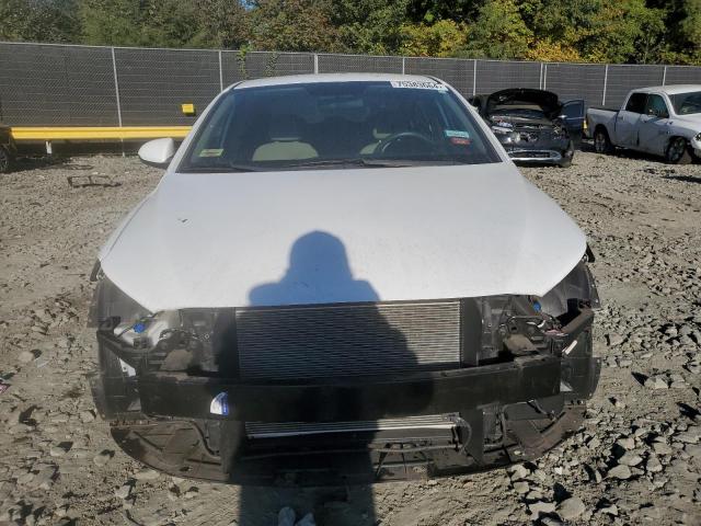 Photo 4 VIN: 5NPD74LF9JH388287 - HYUNDAI ELANTRA SE 