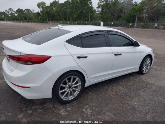 Photo 3 VIN: 5NPD74LF9JH389570 - HYUNDAI ELANTRA 