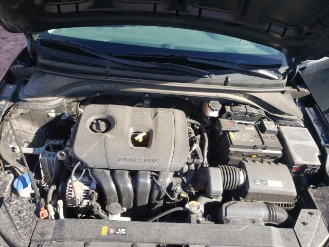 Photo 6 VIN: 5NPD74LF9KH409785 - HYUNDAI ELANTRA SE 