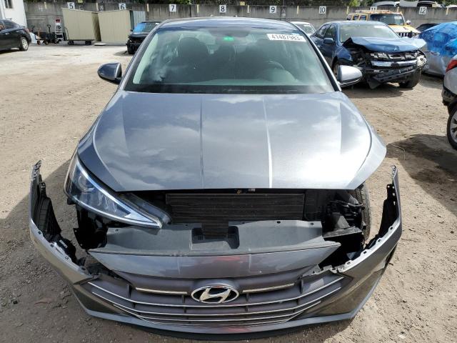 Photo 4 VIN: 5NPD74LF9KH447419 - HYUNDAI ELANTRA SE 