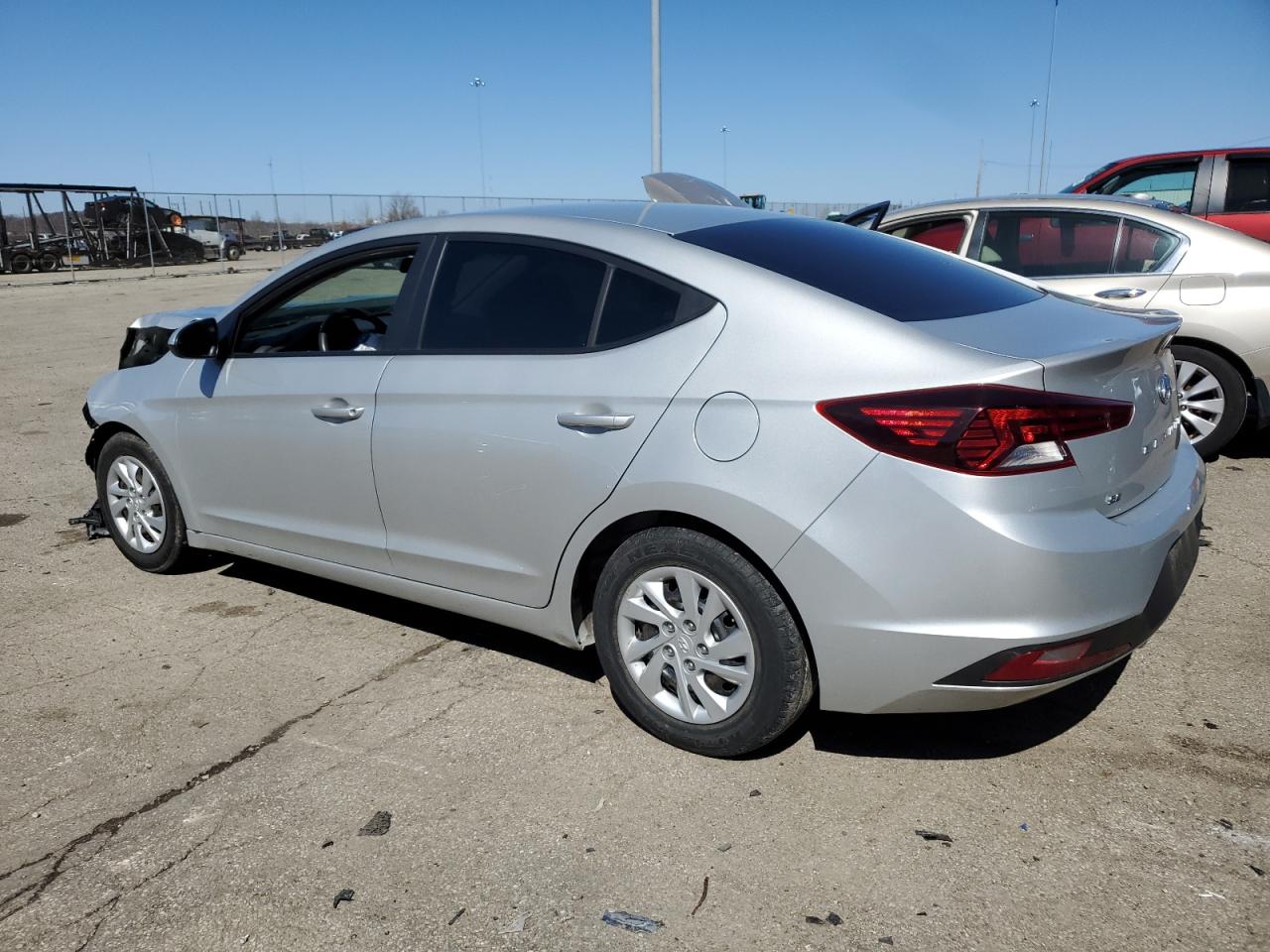 Photo 1 VIN: 5NPD74LF9KH447632 - HYUNDAI ELANTRA 