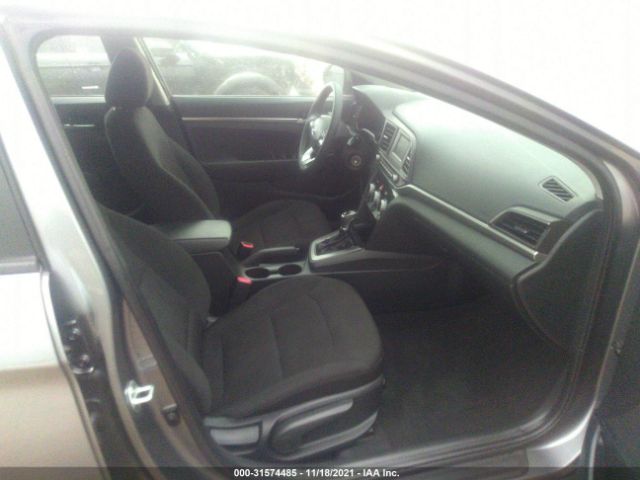 Photo 4 VIN: 5NPD74LF9KH452863 - HYUNDAI ELANTRA 