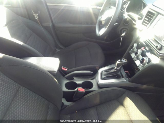 Photo 4 VIN: 5NPD74LF9KH470490 - HYUNDAI ELANTRA 