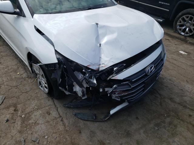 Photo 8 VIN: 5NPD74LF9KH471946 - HYUNDAI ELANTRA SE 