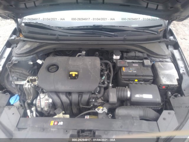 Photo 9 VIN: 5NPD74LF9KH474992 - HYUNDAI ELANTRA 