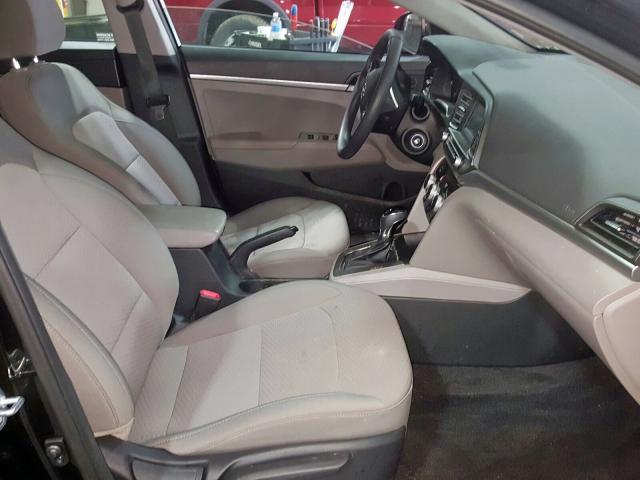 Photo 4 VIN: 5NPD74LF9KH480422 - HYUNDAI ELANTRA SE 