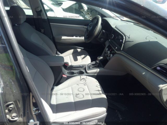 Photo 4 VIN: 5NPD74LF9KH493672 - HYUNDAI ELANTRA 