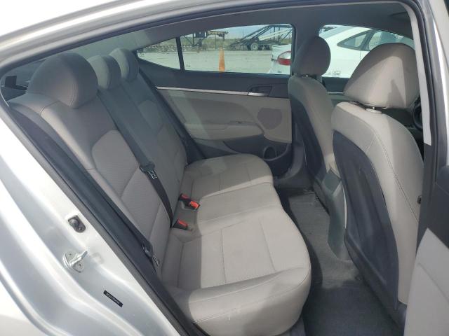 Photo 9 VIN: 5NPD74LF9KH497169 - HYUNDAI ELANTRA 