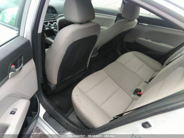 Photo 7 VIN: 5NPD74LF9KH497656 - HYUNDAI ELANTRA 