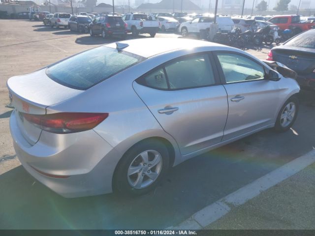 Photo 3 VIN: 5NPD74LFXHH071631 - HYUNDAI ELANTRA 