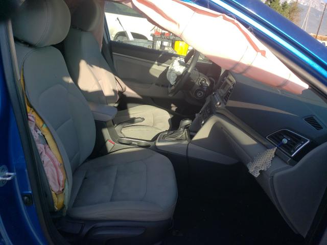 Photo 4 VIN: 5NPD74LFXHH082824 - HYUNDAI ELANTRA SE 