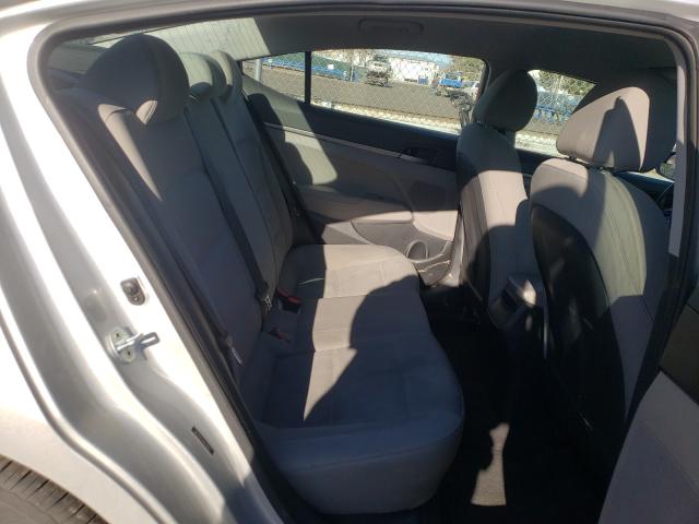 Photo 5 VIN: 5NPD74LFXHH112050 - HYUNDAI ELANTRA SE 