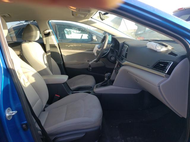 Photo 4 VIN: 5NPD74LFXHH113179 - HYUNDAI ELANTRA SE 