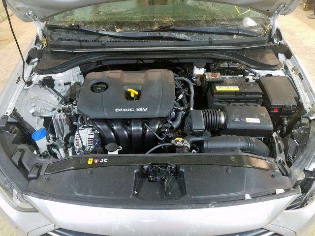 Photo 6 VIN: 5NPD74LFXHH114476 - HYUNDAI ELANTRA SE 