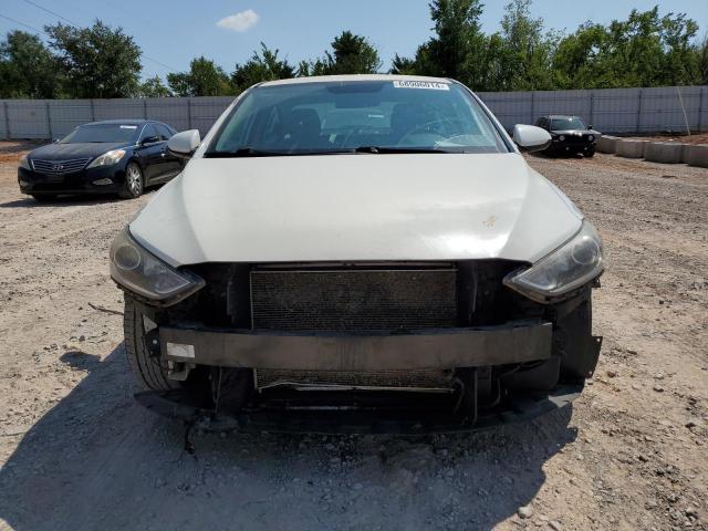 Photo 4 VIN: 5NPD74LFXHH115661 - HYUNDAI ELANTRA SE 