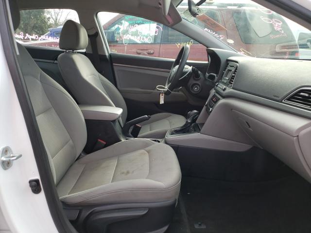 Photo 4 VIN: 5NPD74LFXHH126840 - HYUNDAI ELANTRA SE 