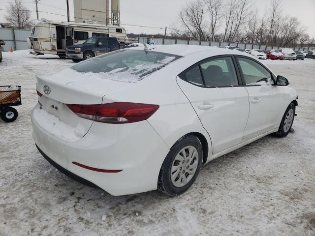 Photo 3 VIN: 5NPD74LFXHH127681 - HYUNDAI ELANTRA SE 