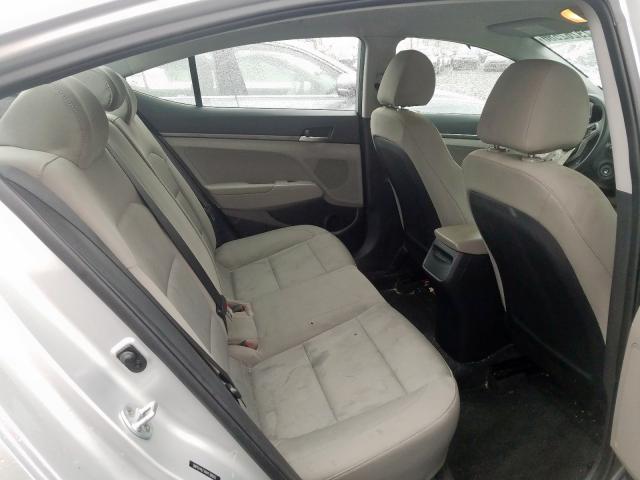 Photo 5 VIN: 5NPD74LFXHH138602 - HYUNDAI ELANTRA SE 