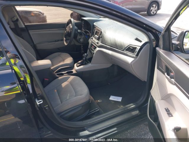 Photo 4 VIN: 5NPD74LFXHH144688 - HYUNDAI ELANTRA 