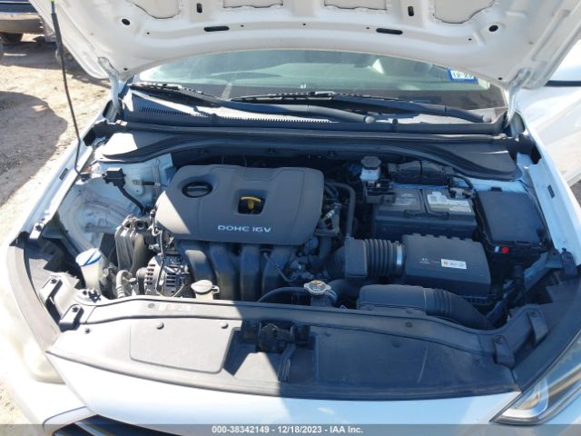 Photo 9 VIN: 5NPD74LFXHH164620 - HYUNDAI ELANTRA 