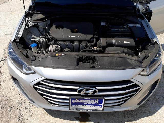 Photo 6 VIN: 5NPD74LFXHH171499 - HYUNDAI ELANTRA SE 