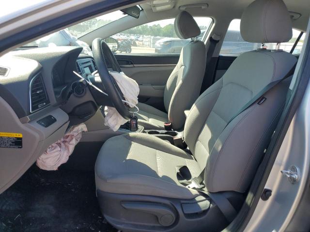 Photo 6 VIN: 5NPD74LFXHH207580 - HYUNDAI ELANTRA 