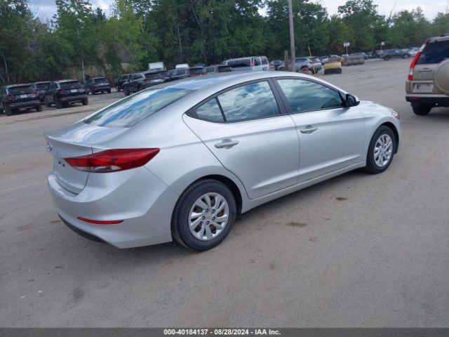 Photo 3 VIN: 5NPD74LFXJH266683 - HYUNDAI ELANTRA 