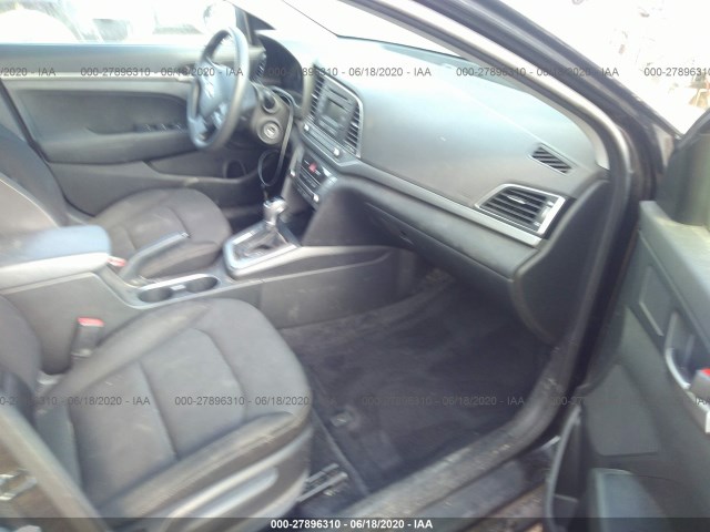 Photo 4 VIN: 5NPD74LFXJH272564 - HYUNDAI ELANTRA 