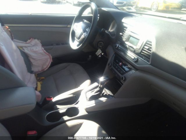 Photo 4 VIN: 5NPD74LFXJH276999 - HYUNDAI ELANTRA 