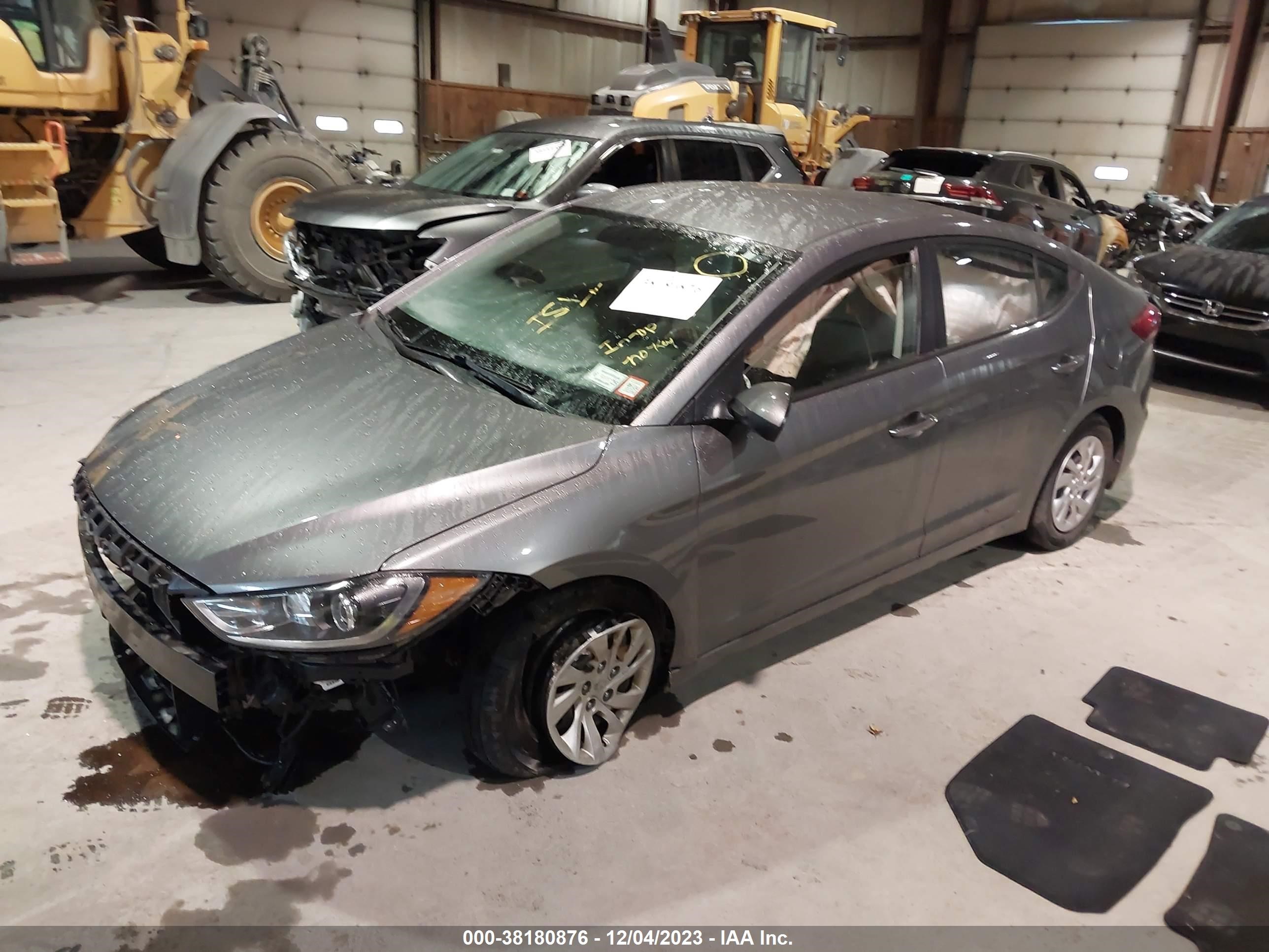 Photo 1 VIN: 5NPD74LFXJH277294 - HYUNDAI ELANTRA 