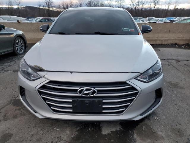 Photo 4 VIN: 5NPD74LFXJH277439 - HYUNDAI ELANTRA 