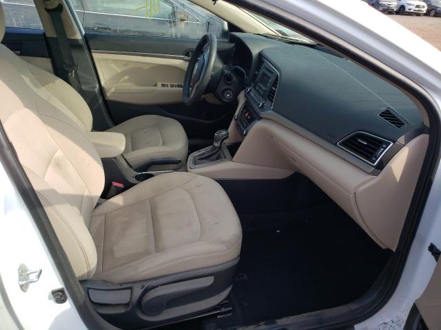 Photo 4 VIN: 5NPD74LFXJH301089 - HYUNDAI ELANTRA SE 