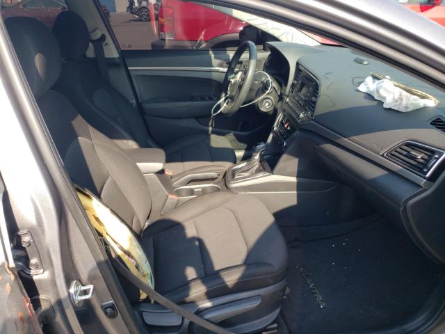 Photo 4 VIN: 5NPD74LFXJH311671 - HYUNDAI ELANTRA SE 