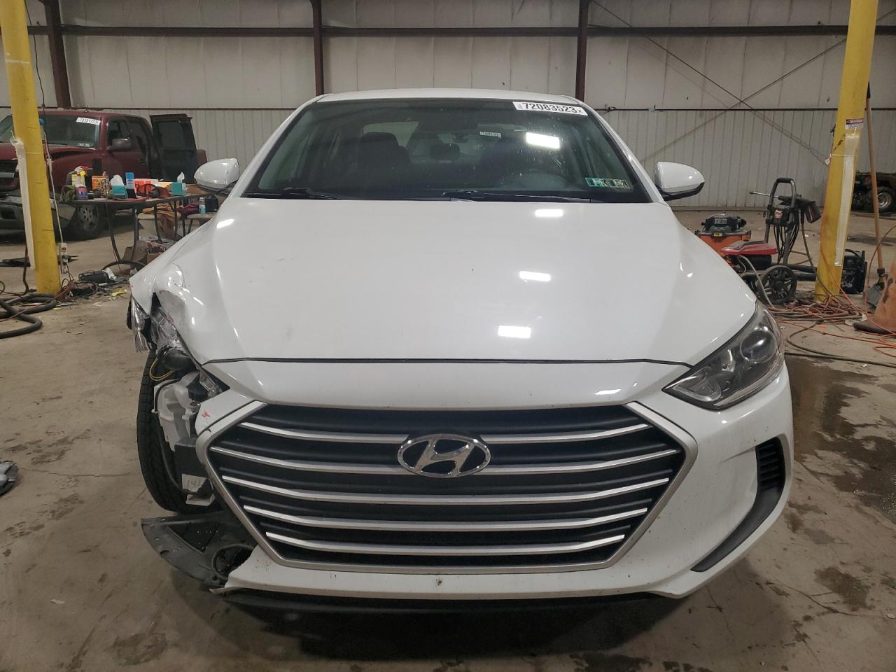 Photo 4 VIN: 5NPD74LFXJH334786 - HYUNDAI ELANTRA 