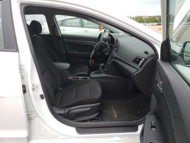 Photo 4 VIN: 5NPD74LFXJH338031 - HYUNDAI ELANTRA SE 