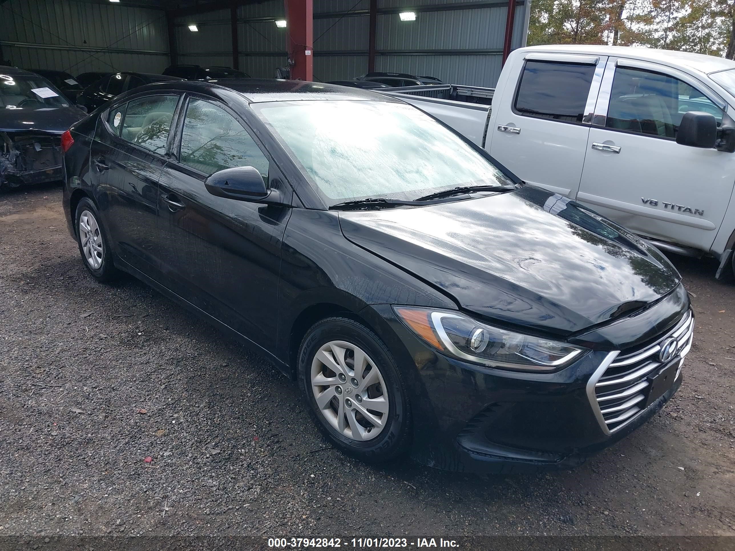 Photo 0 VIN: 5NPD74LFXJH370526 - HYUNDAI ELANTRA 