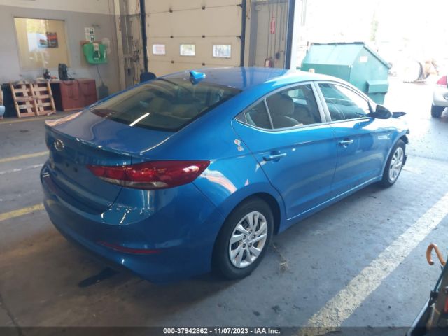 Photo 3 VIN: 5NPD74LFXJH371692 - HYUNDAI ELANTRA 