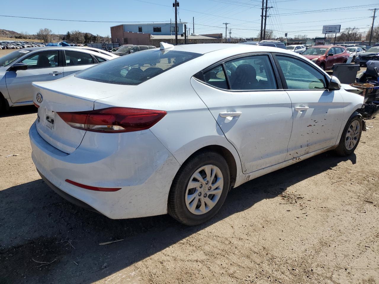 Photo 2 VIN: 5NPD74LFXJH383258 - HYUNDAI ELANTRA 